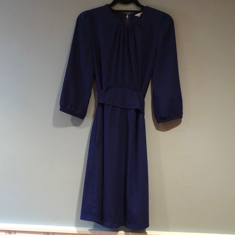 Dress - Picture 2 of 4